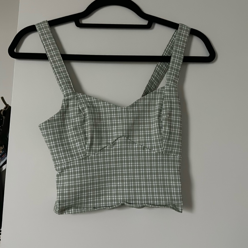 green small tank
